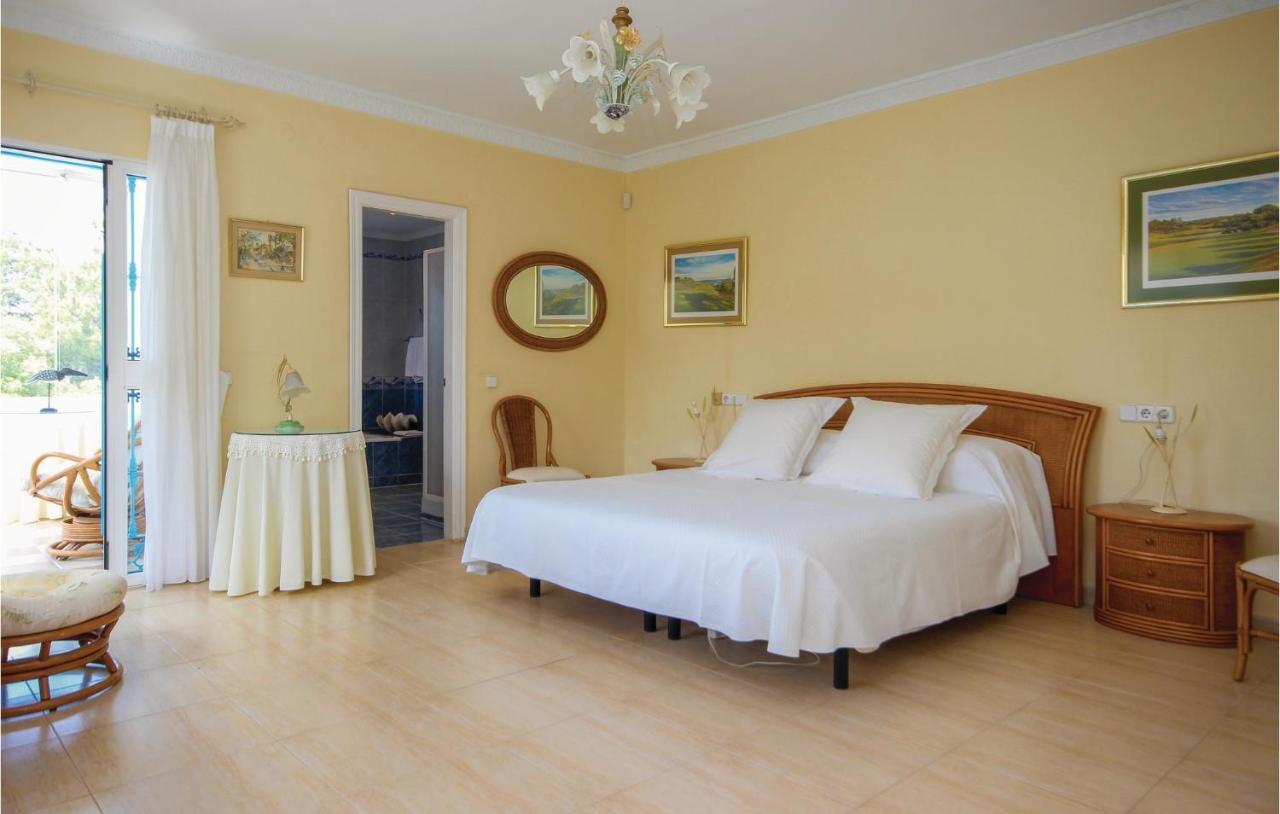 Gorgeous Apartment In Urb El Chaparral With Wifi La Cala De Mijas Dış mekan fotoğraf